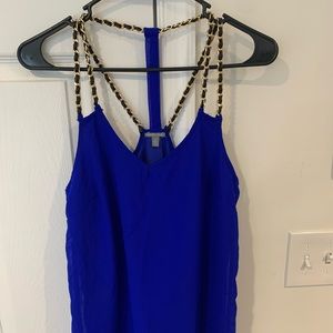 Woman’s, flattering top